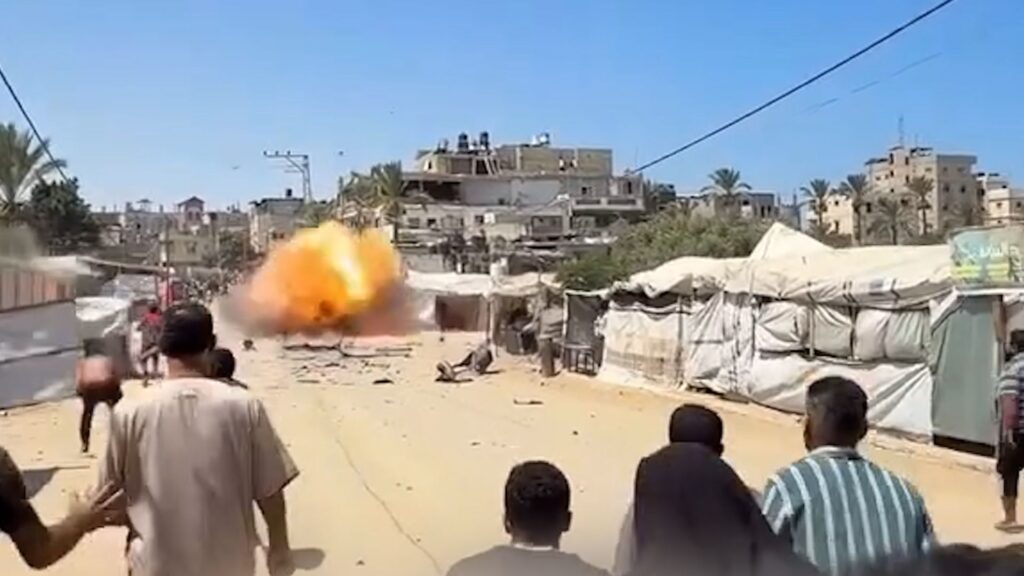 Israel carries out double tap strike in central Gaza