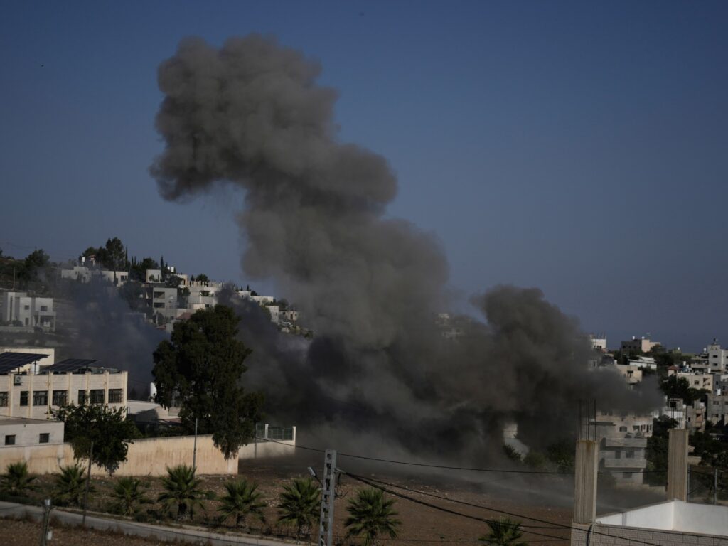 Israeli raids, arrests continue as UN warns West Bank at ‘breaking point’