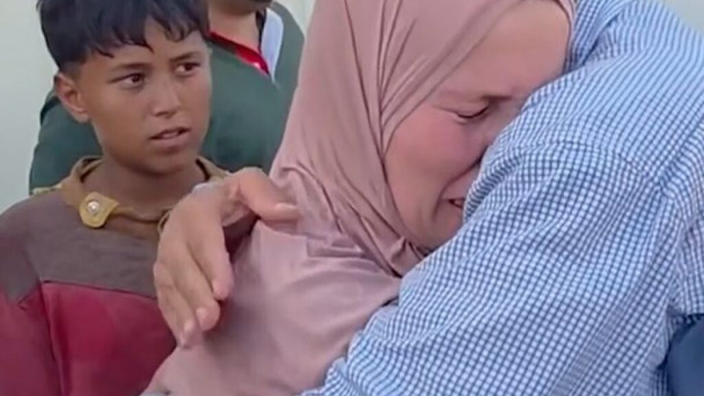 Israel releases 35 Palestinian prisoners back into Gaza